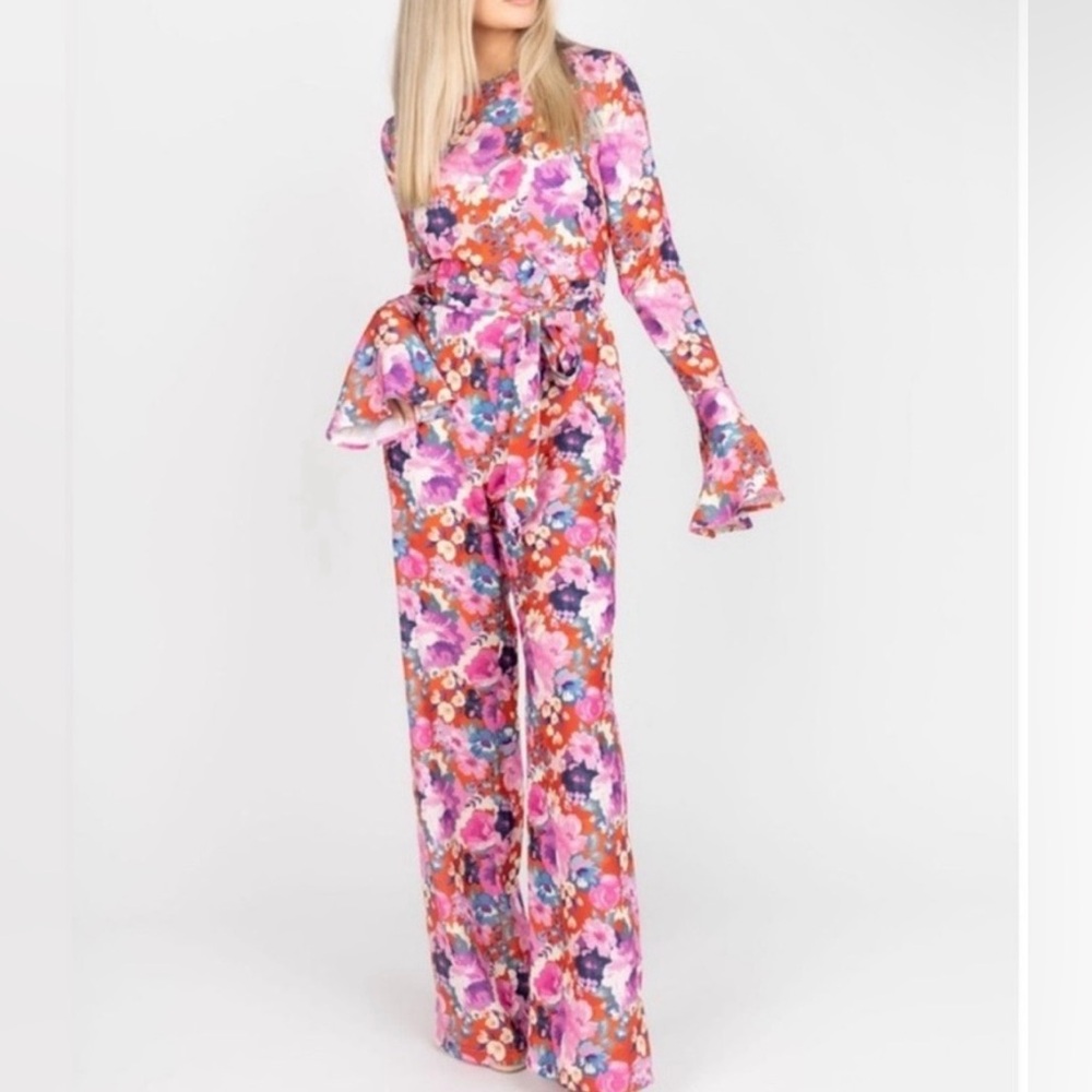 In Search of Kittenish Pink Multi Floral Long-Sleeve Jumpsuit Size XS or S
